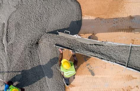 Getto di calcestruzzo uniforme e controllato in cantiere